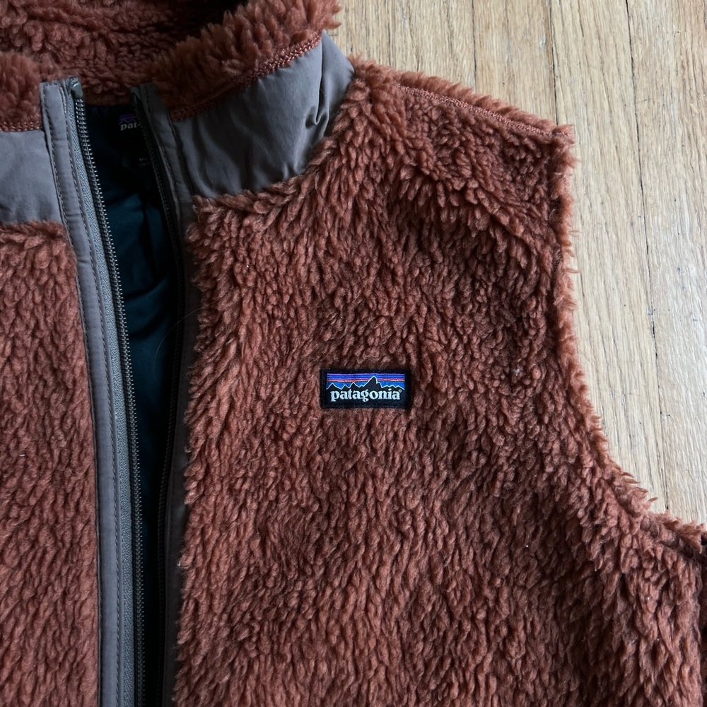 Gorgeous Brown Patagonia Vest! - Picture 2 of 4